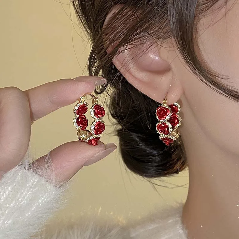 Vintage Red Rose Flower Hoop Earrings For Women Exquisite Elegant Zircon Circle Earrings Jewelry Wedding Party Premium Gifts