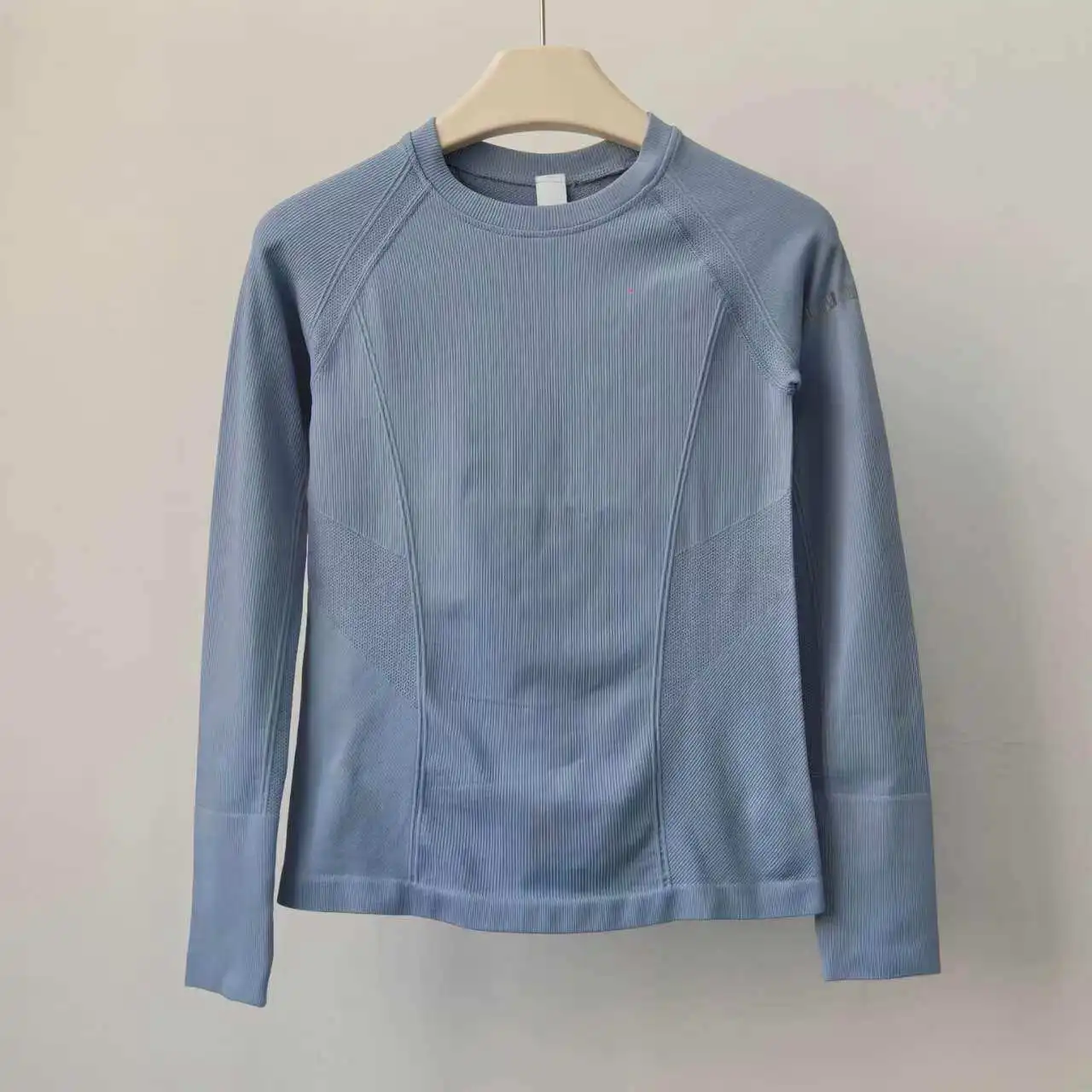Herbst- und Winter-Yoga-Kleidung, langärmlige Oberteile für Damen, figurbetont, schnelltrocknend, für Sport, Training, Laufen, Pilates und Fitness. – Detail 3
