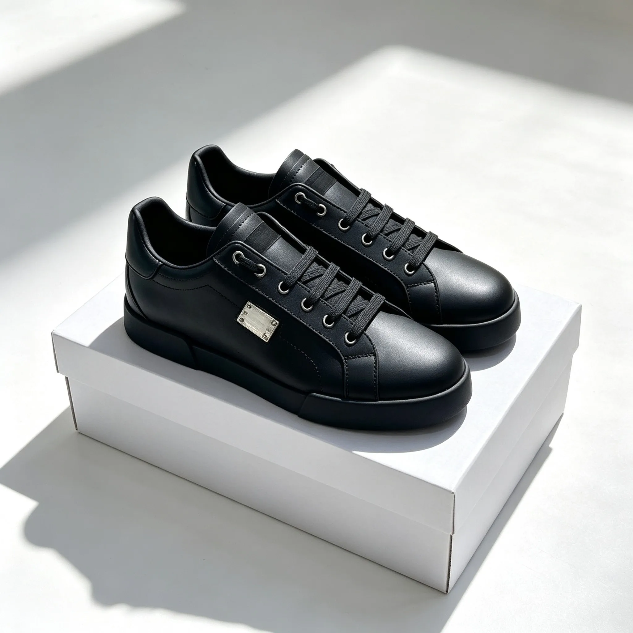 New Korean Style White Casual Shoes For Men Comfortable Versatile Fashion Trend Sports Skate Footwear