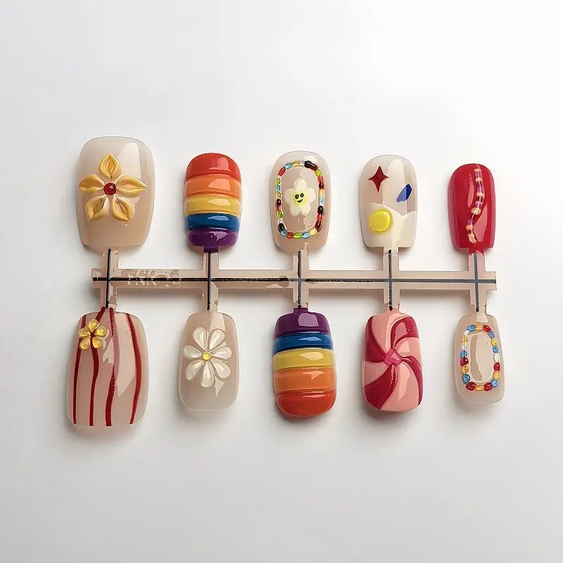 10 szt. Słodkie Krótkie Kwadratowe Sztuczne Paznokcie Kolor Kwiat Ręcznie Robione Paznokcie Dociskane Francuskie Pełne Pokrycie Wielokrotnego Użytku Ozdobione Sztuczne Końcówki Paznokci