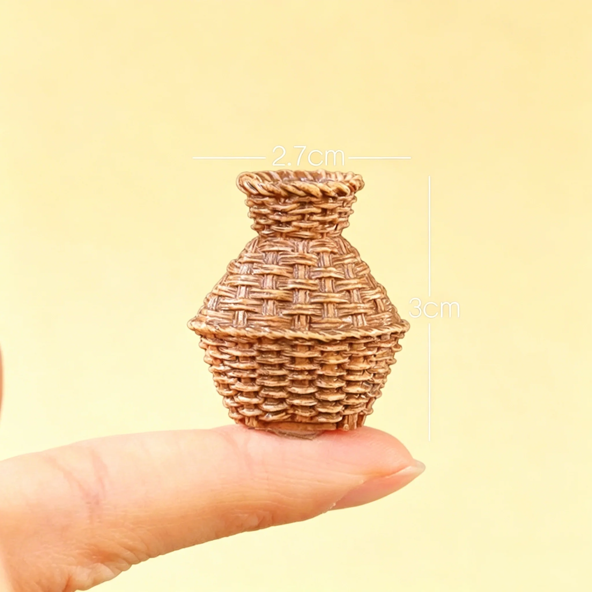 4pcs Miniature Woven Willow Baskets Model House Accessories Miniature House Furniture Set for Crafts