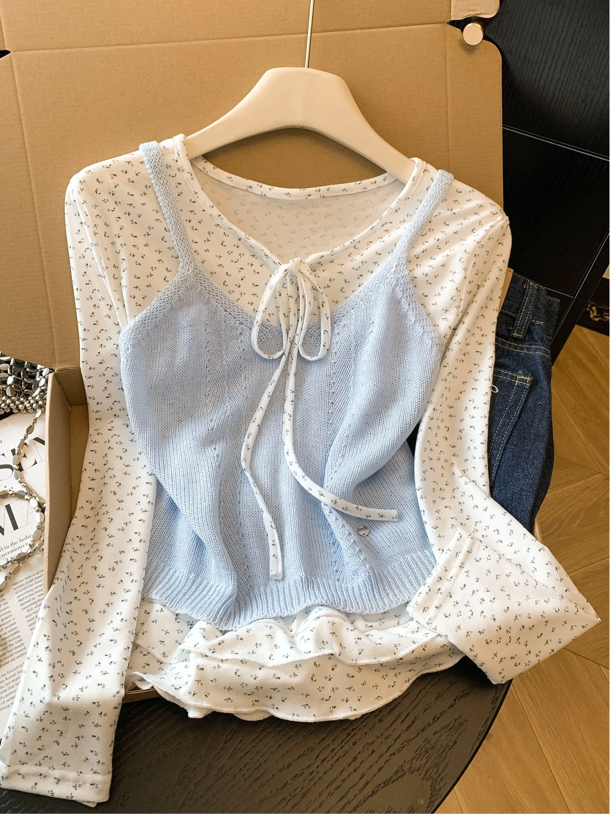 

Korean Style Print Long Sleeve T-Shirt Women's Spring 2026 New Double Layer Set with Halter Vest Two-Piece Suit