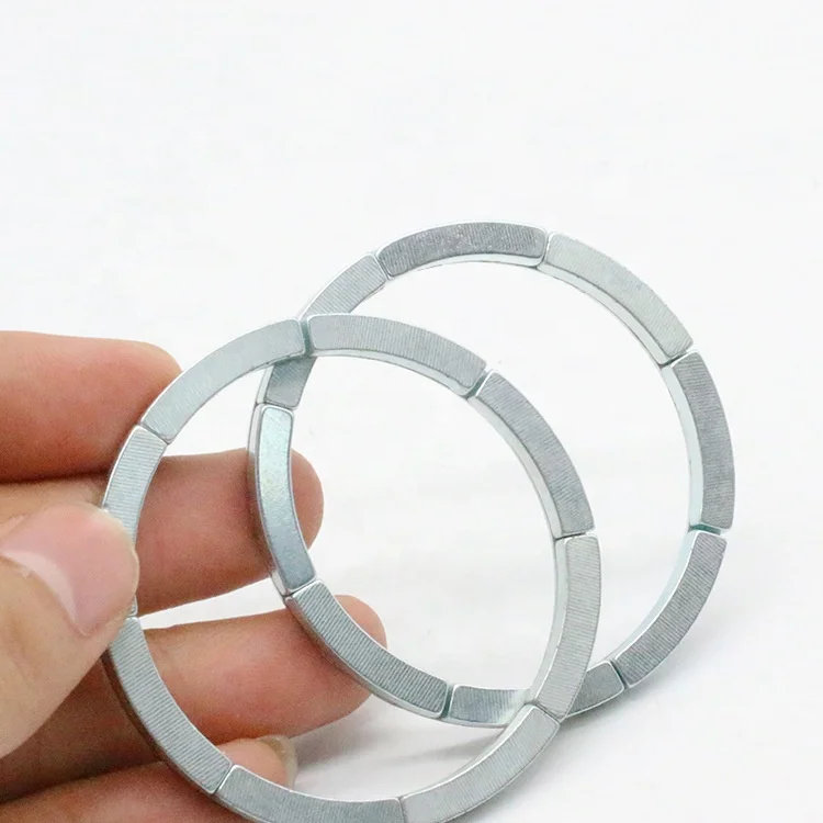 Picture 5: Mag Safe Compatible Magnetic Sticker, C or O Mag Safe Case Magnet Array for Wireless Charging Power Bank