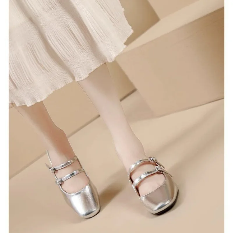 2024 Summer New Outward Wearing Baotou Slippers Solid Color One Line Buckle Strap Sexy Simple Versatile Single Shoes for Women