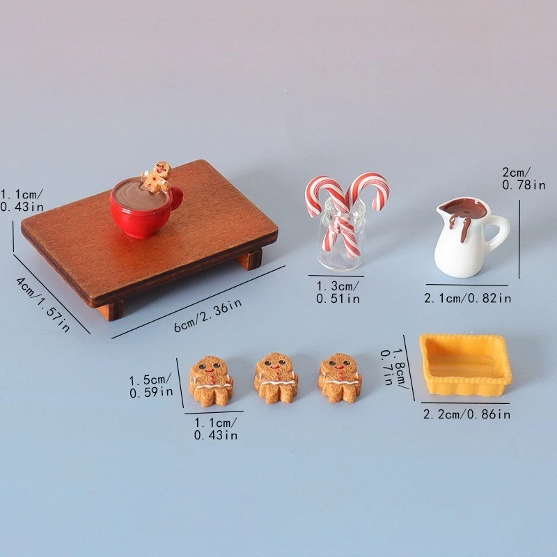 Miniature Gingerbread Cookie Dollhouse Figurines Smiling Face Icing Details Tiny Tabletop Decor for Dollhouse Christmas Gift