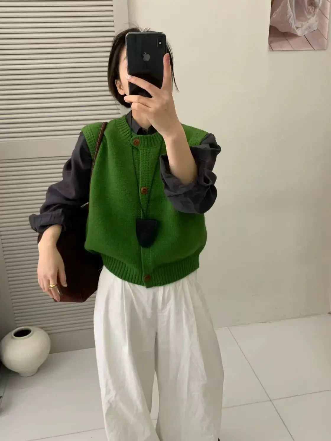 

Women's Knitted Sweater Vest Loose Layering Single Button round Ne Color Top Thiened Autumn Winter Faion Design