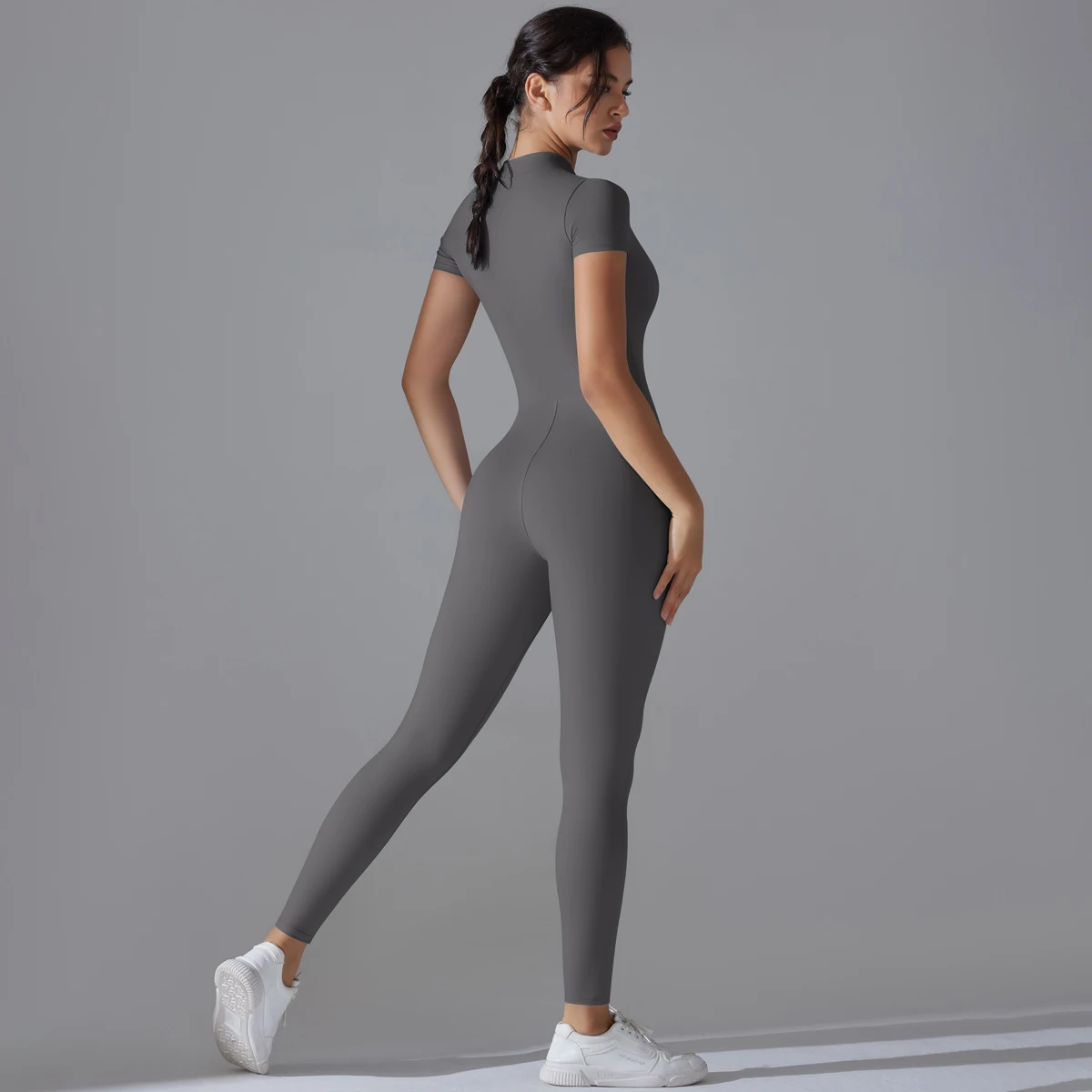 Conjunto de Yoga para mujer, monos de una pieza, traje de manga corta con cremallera, ropa de entrenamiento de realce para gimnasio, ropa deportiva,