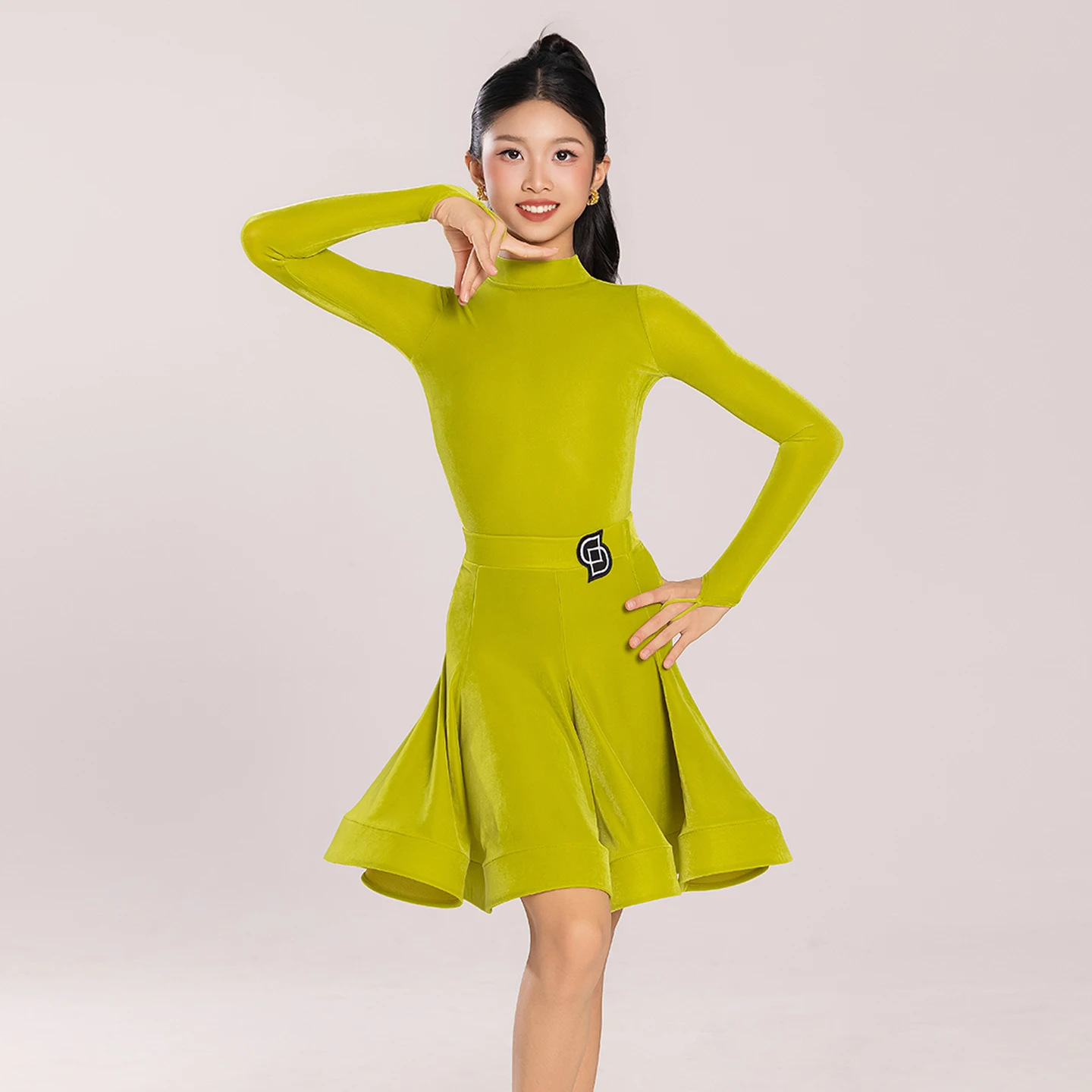 Sukienki profesjonalne do tańca towarzyskiego dla dziewcząt, nowy standard krajowy 2025, kostiumy do tańca latynoamerykańskiego, odzież taneczna dla dzieci, DW11111