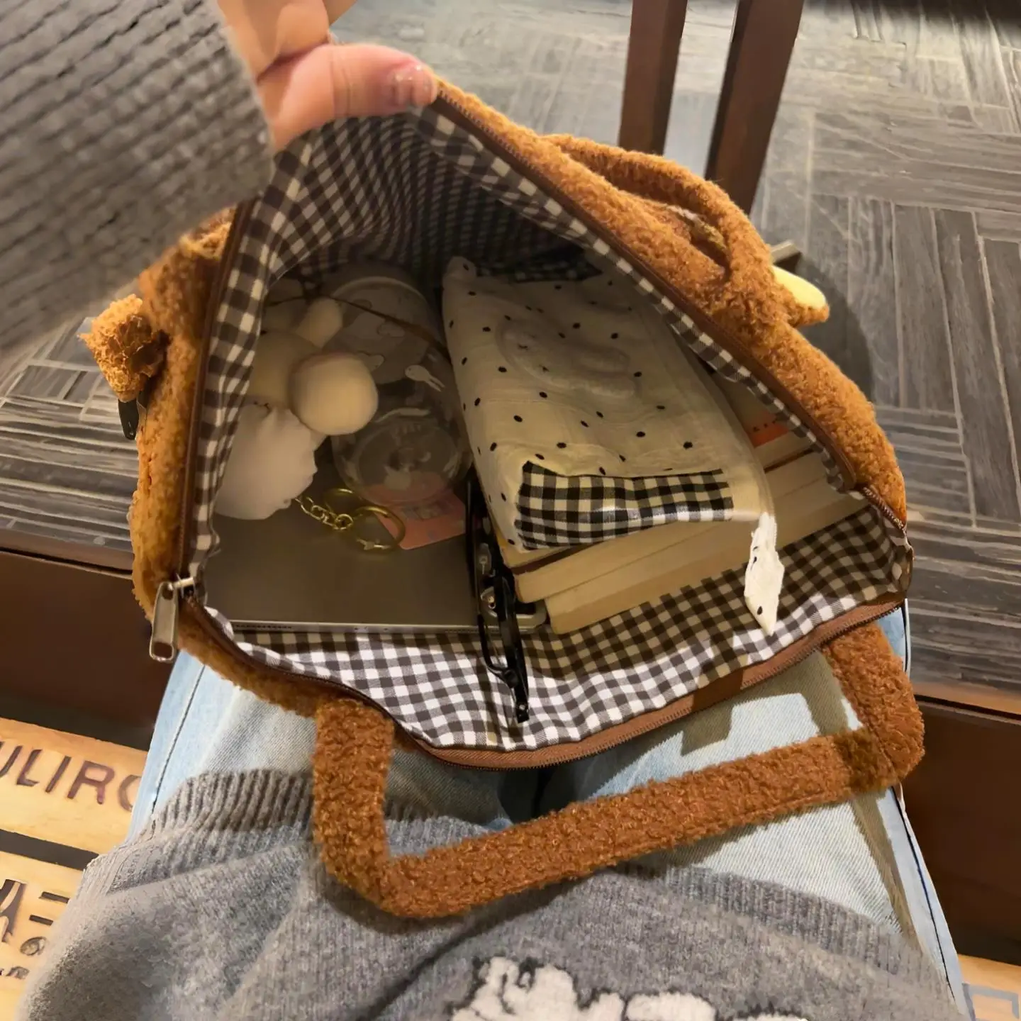 bolsa-de-ombro-de-pelucia-de-carneiro-kawaii-grande-capacidade-bolsa-tote-feminina-bolsas-fofas-para-aulas-e-trabalho-est