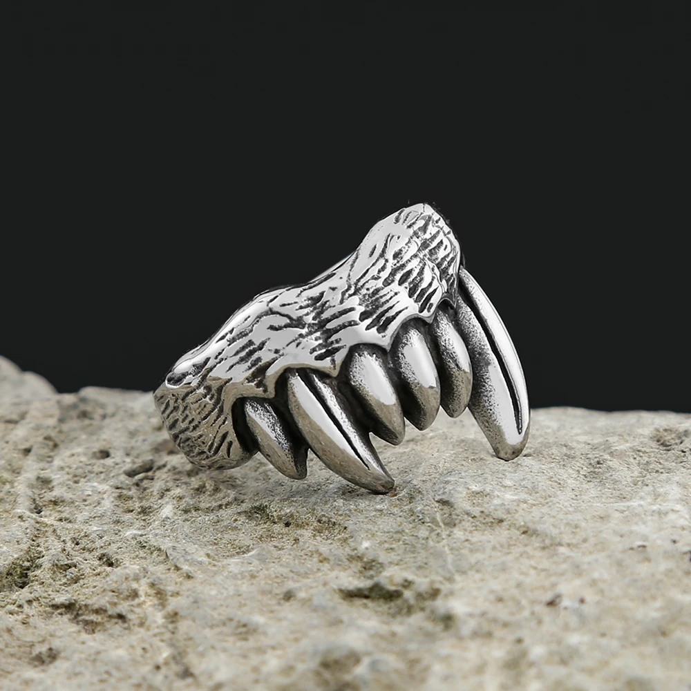 Unique Gothic Beast Teeth Ring For Men Stainless Steel Punk Biker Rings Cool Devil Teeth Rings Fashion Jewelry Halloween Gifts