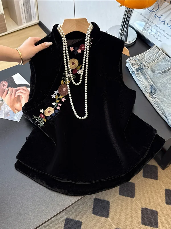 

Новый китайский вельветовый жилет в стиле Old Money с вышивкой, асимметричным воротником-стойкой и универсальным дизайном, осенняя новинка