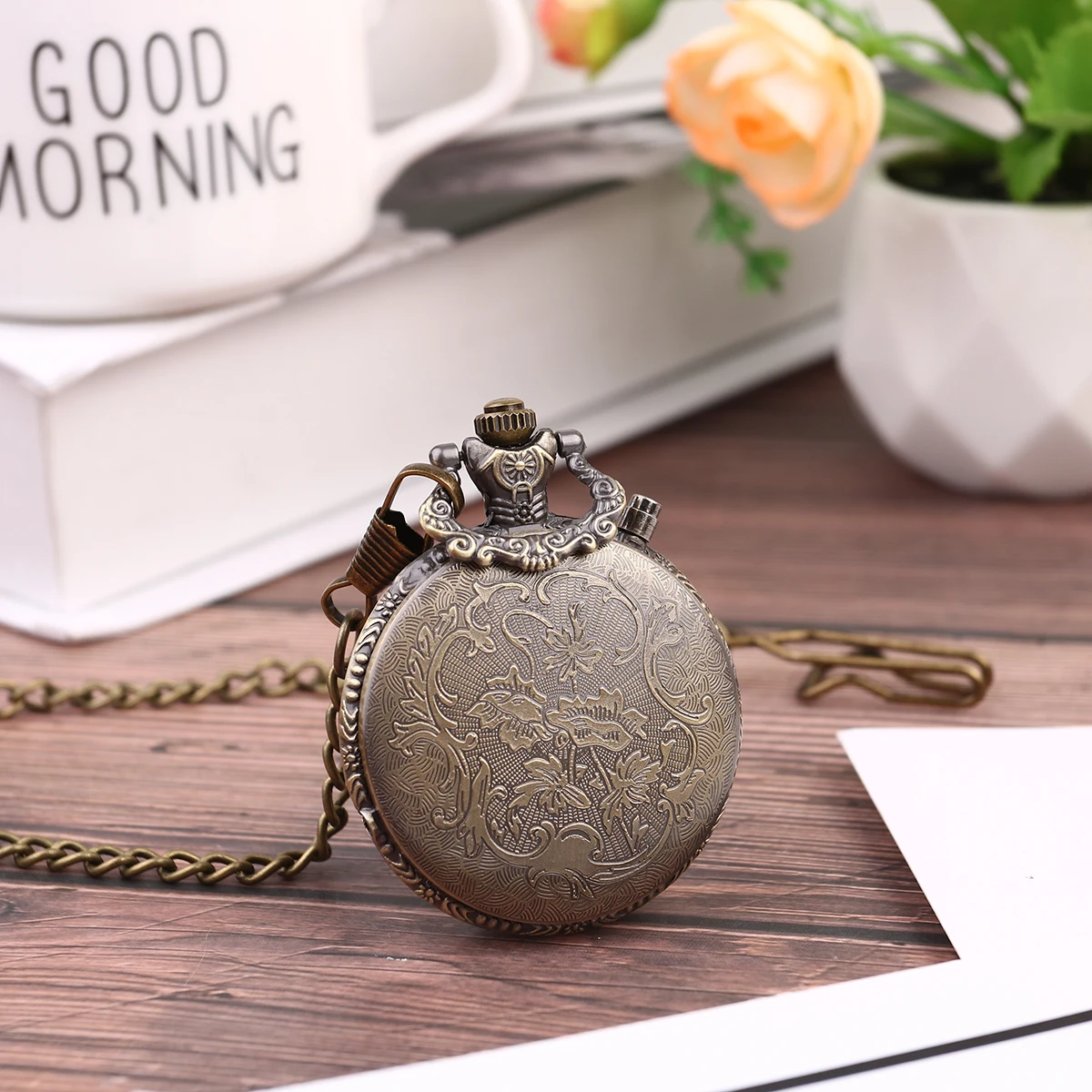 

1pc Vintage Pocket Watch Locomotive Design Brown Durable Retro Timepiece Gift For Family Friends Co-Workers Decorative Watch
