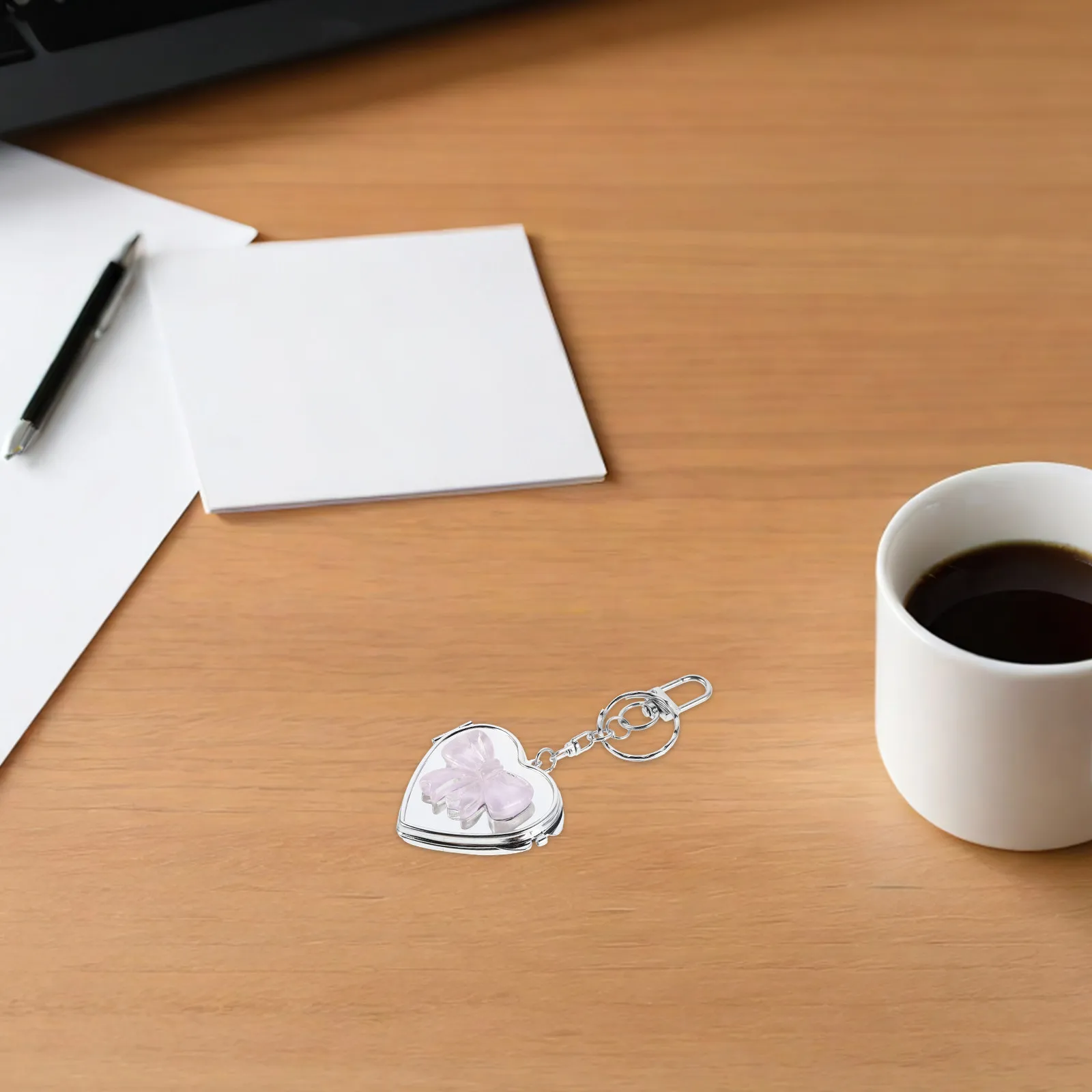 

3Pcs Heart Mirror Charm with Elegant Bow Compact Mirror Keychain for Portable Travel Makeup Handheld Vanity Decoration