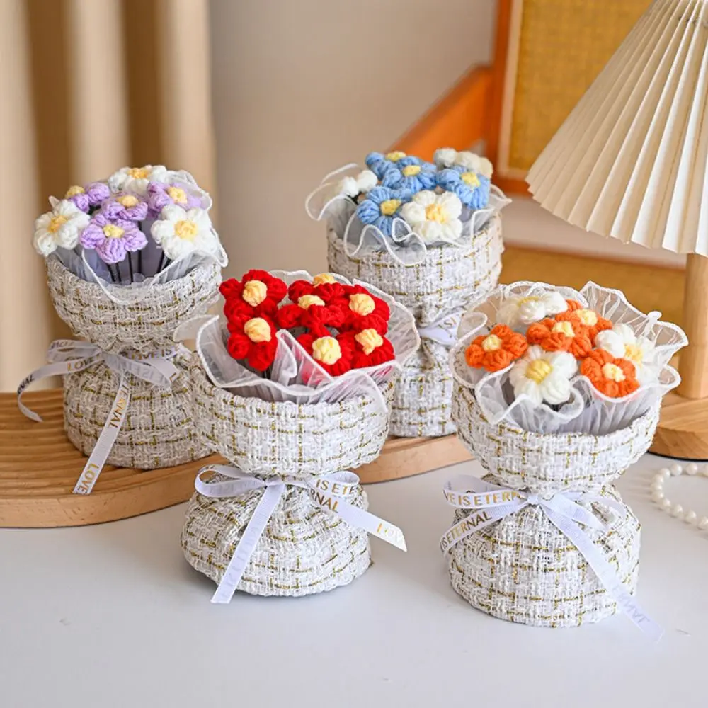 Ramo de flores de ganchillo tejido, regalo de graduación de flores tejidas, ramo de flores abullonadas, ramo terminado, Mini ramo de flores hecho a mano