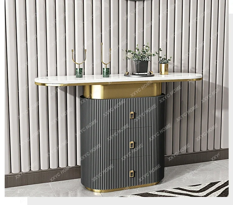 

Light luxury entrance platform Entry end view platform Modern aisle corridor strip case against the wall Narrow table Entrance