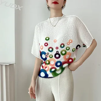 三宅プリーツ半袖 Tシャツ 2025 夏の新女性ルーズ大ヤードバットスリーブ薄型シンプルで多用途なプリントトップス