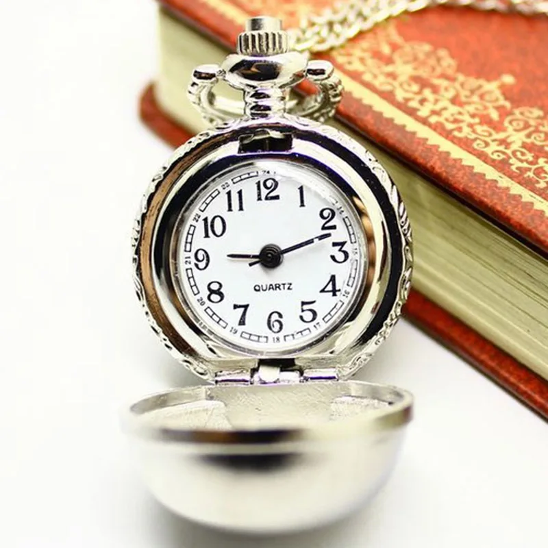 New Fashionable Style Antique Vintage Quartz Pocket Watch Round Case Pendant Necklace Chain Exquisite Clock For Men Women Gifts