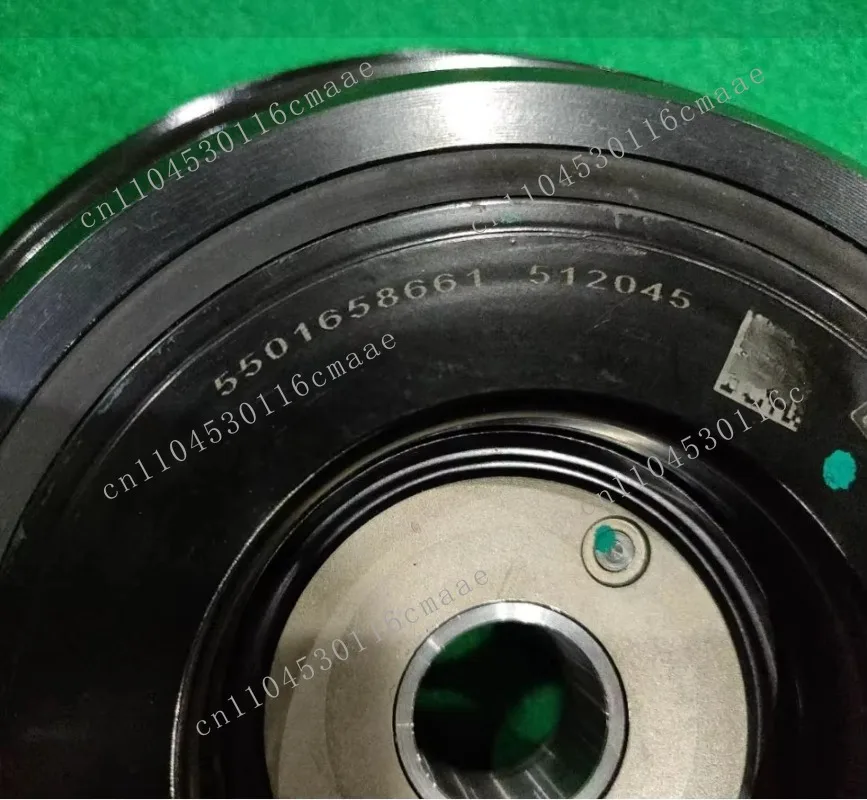 Vibration Damper Pulley Geely Okavango Engine Repair Part OEM1040028600 5501658661