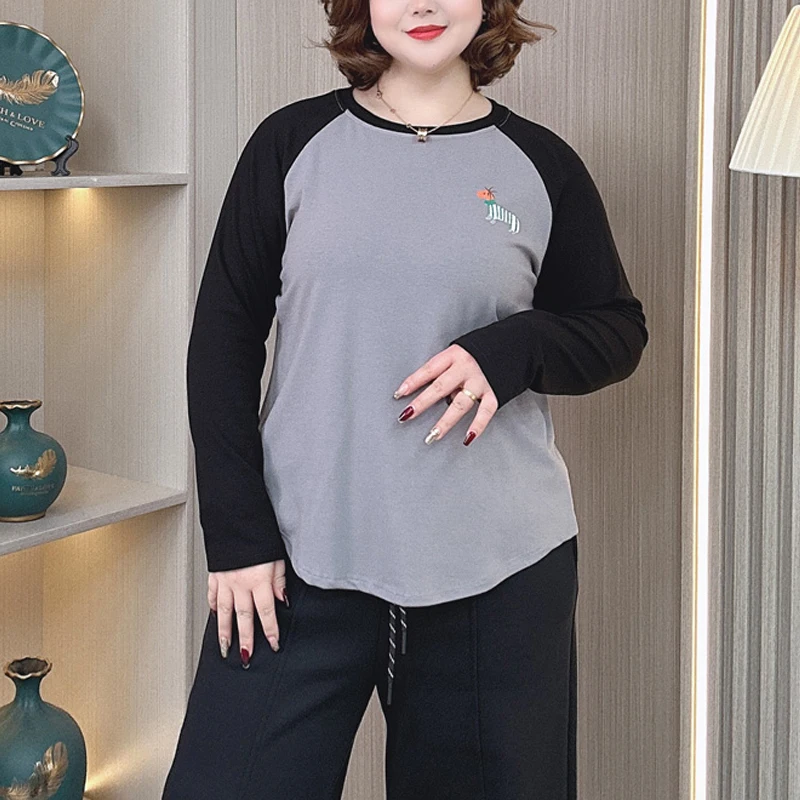 Plus Size Women Brushed Tops Autumn Winter Loose Pullover Round Neck Block Color T-shirt 2409