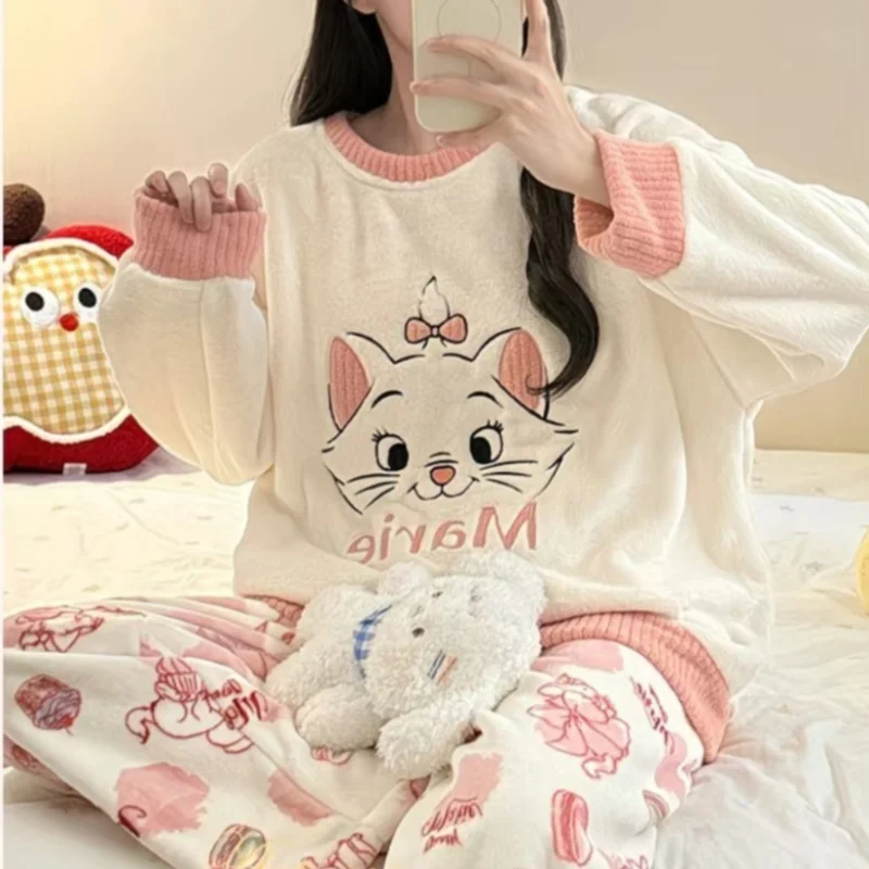 

Новые пижамные комплекты Marie Cat для женщин: теплые, плюшевые, из толстого кораллового флиса, зимние пижамы, домашняя одежда, милые, мягкие, в стиле аниме, подарок.