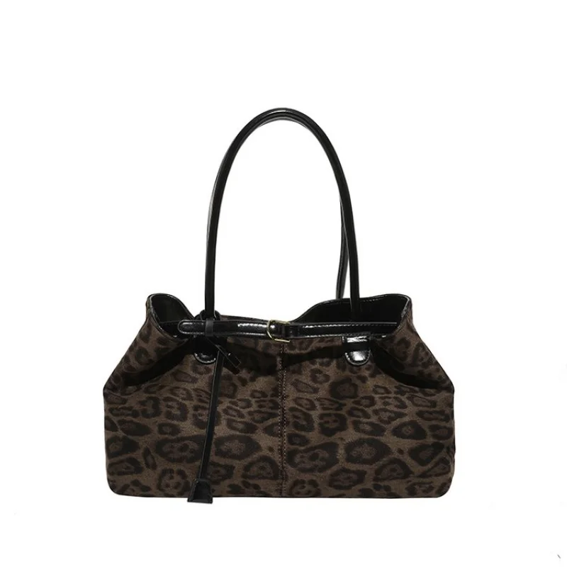 

Elegant Women's Crossbody-Bag Crafted From Village-Printed Leather Boasting Paris Vintage Spacious Soft Daily Refined Style​