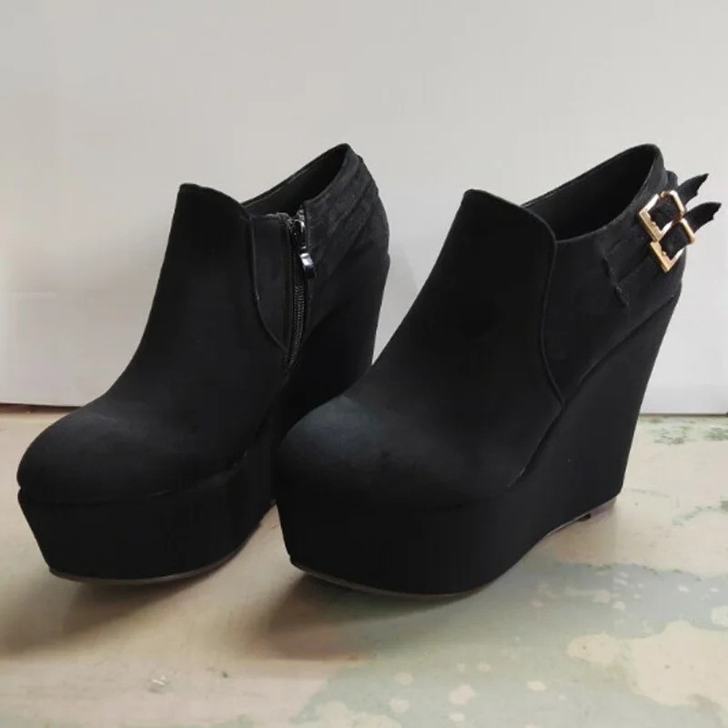 New Arrival High Heels Ankle Boots for Women 15 cm Wedges Shoes Woman Red Black Custom Design Platform Boots Winter WSH5005