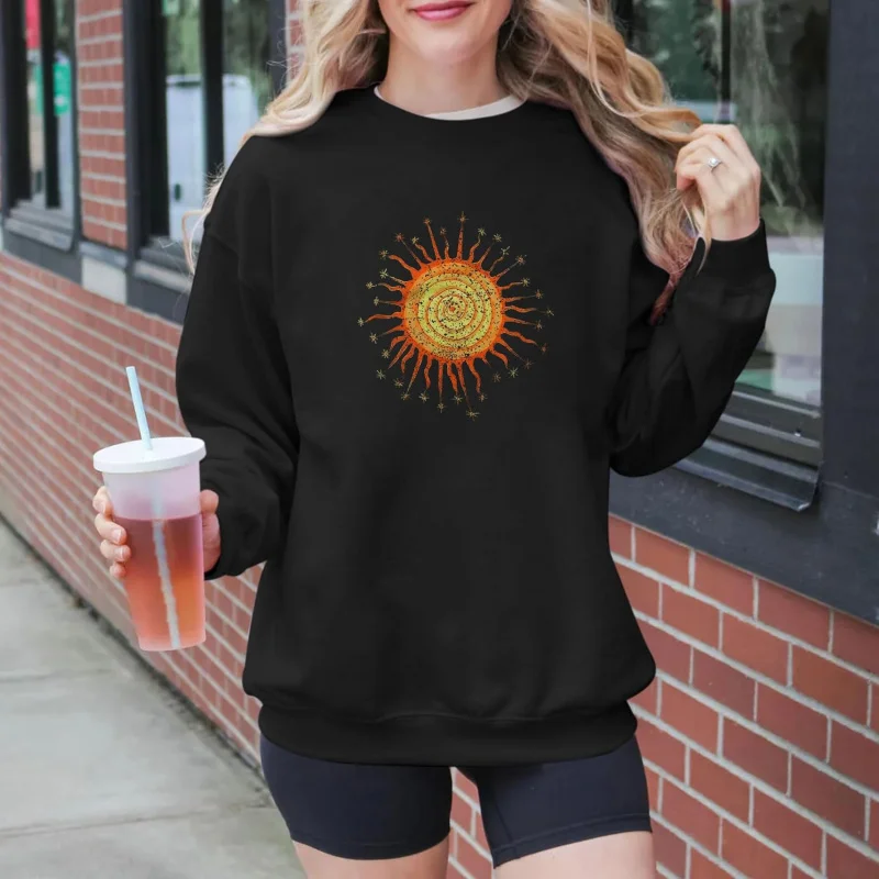 Women's Long Sleeved Oversized Sun Patterned Sportswear with Aesthetic Retro Round Neck Shirt And Casual Pullover