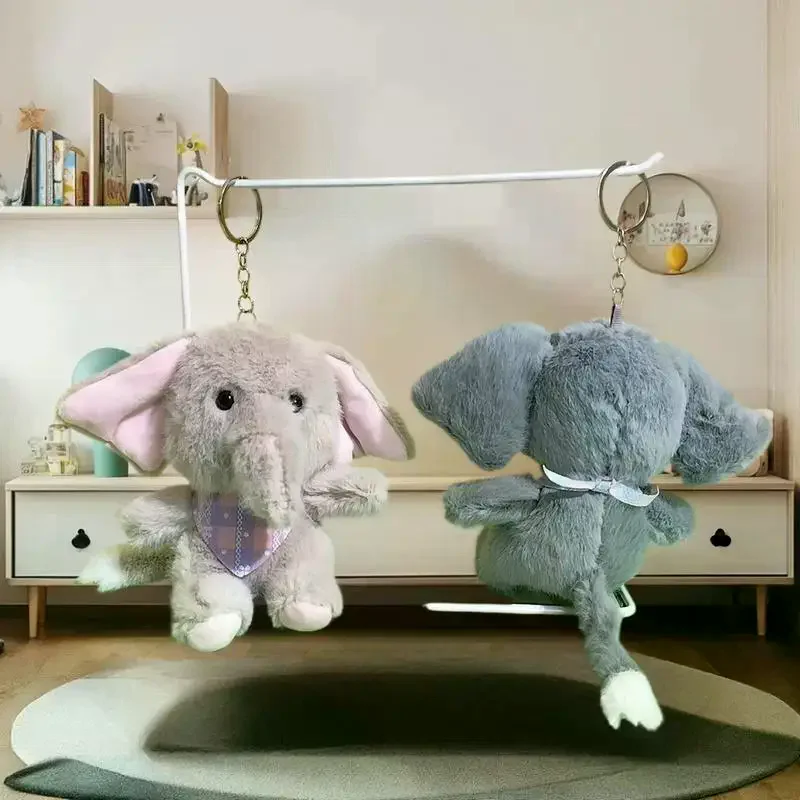 Porte-clés éléphant en peluche pendentif sac ; Jouet en peluche de poupée de dessin animé mignon ; Porte-clés doux ; Décor suspendu pour sac à dos vibrant