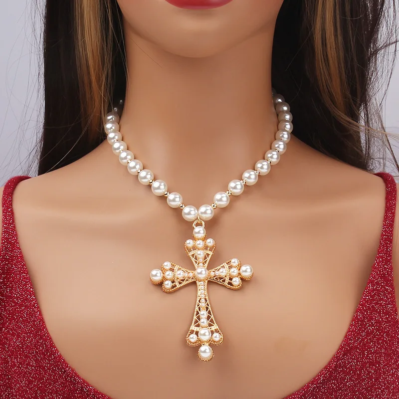 New Exquisite Fashionable Personalized Hip-Hop Cross Imitation Pearl Versatile Necklace Jewelry For Women Jewelry Gift Wholesale