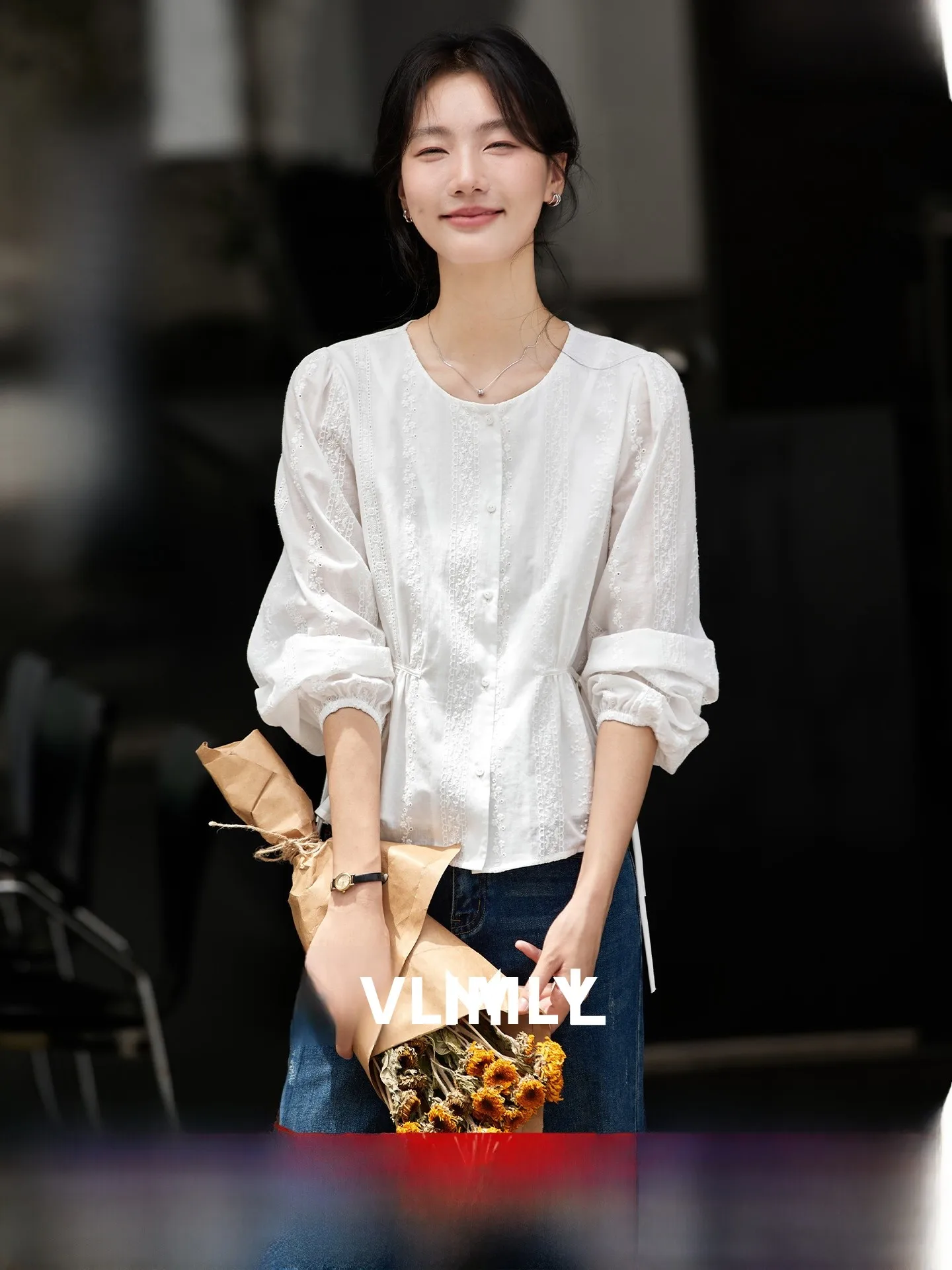 

White Embroidered round Ne irt Women's Waist Cinching Belted Top Cotton Bubble Sve Casual Sle Faionable Slim Fit