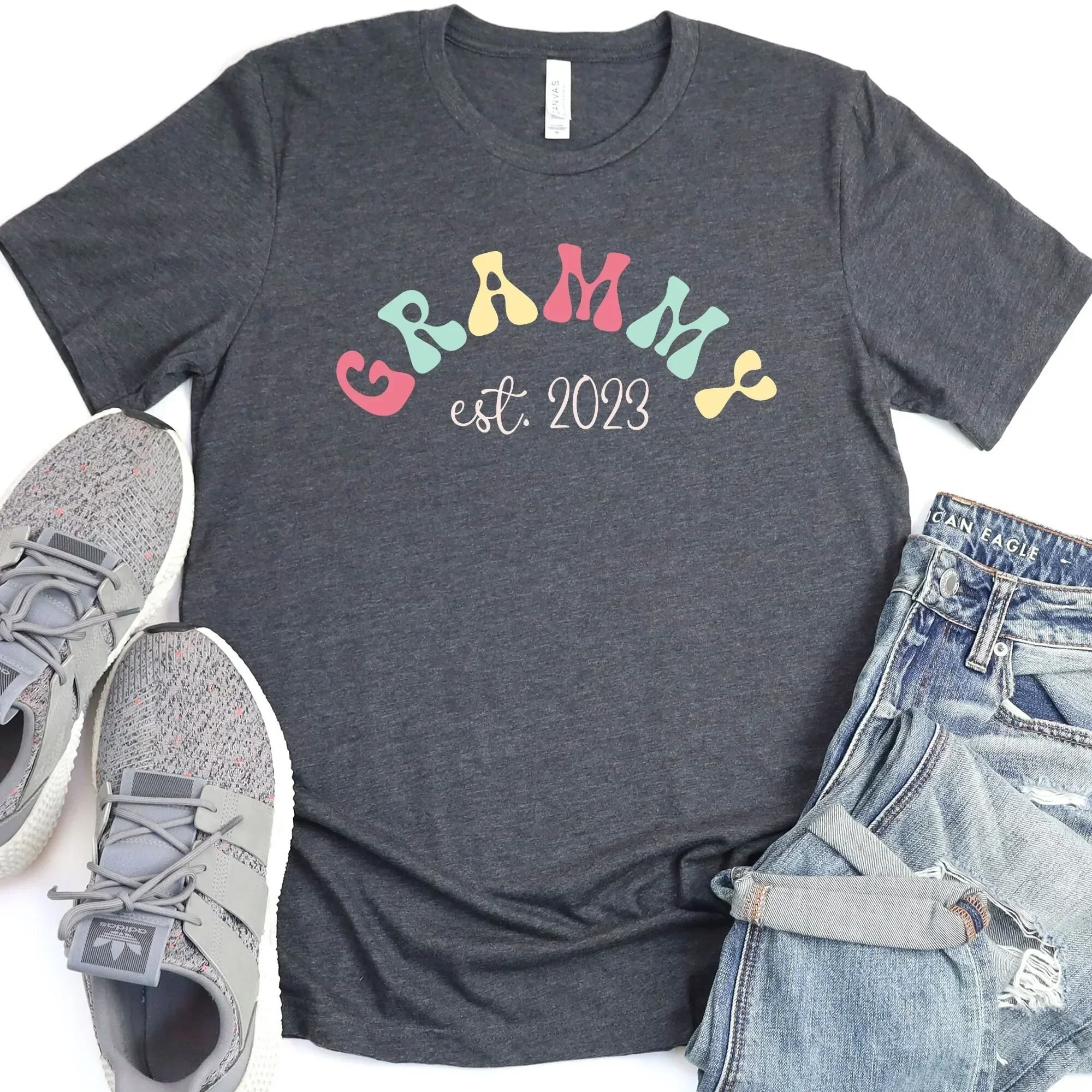 Grandma Est 2023 T Shirt Hippie For New Grammy To Be Mothers Day Gift Pregnancy Announcement Gifts
