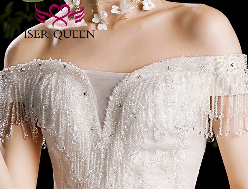 カスタマイズされたオフショルダークリスタルタッセルウェディングドレス夜会服 V ネック光沢のあるチュールエレガントなシンプルな花嫁ドレスヨーロッパ WX0457