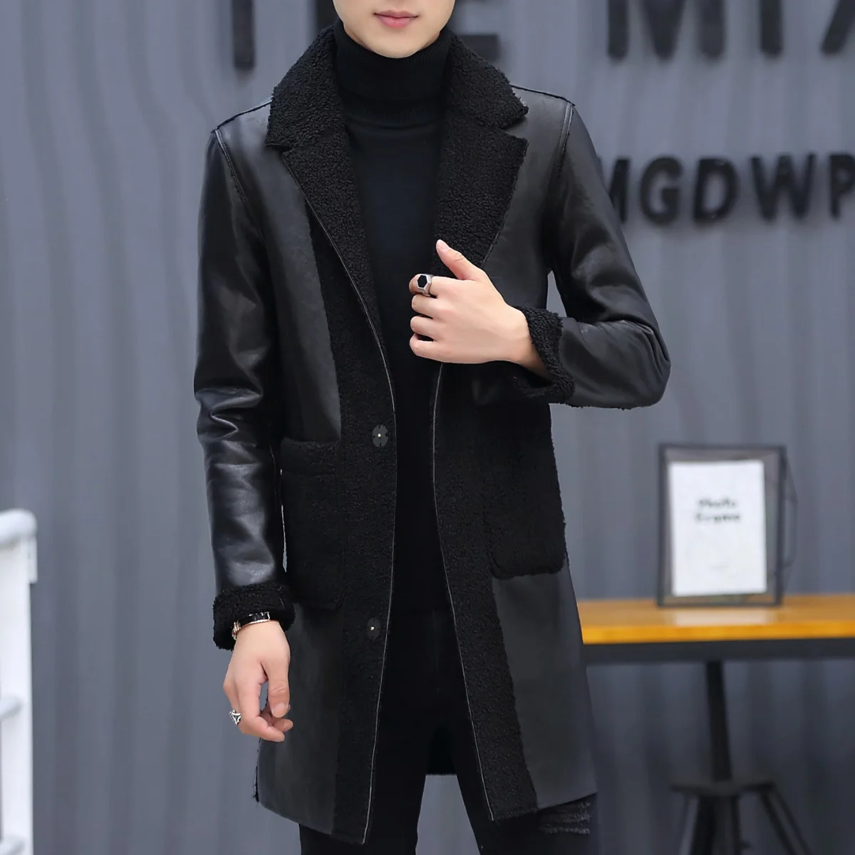 New Autumn Leather Coat Men\'s Mid-length Trench Coat Korean Slim-fit Pu Leather Jacket Men\'s Trendy Leathe Retro Fur Men Jacket