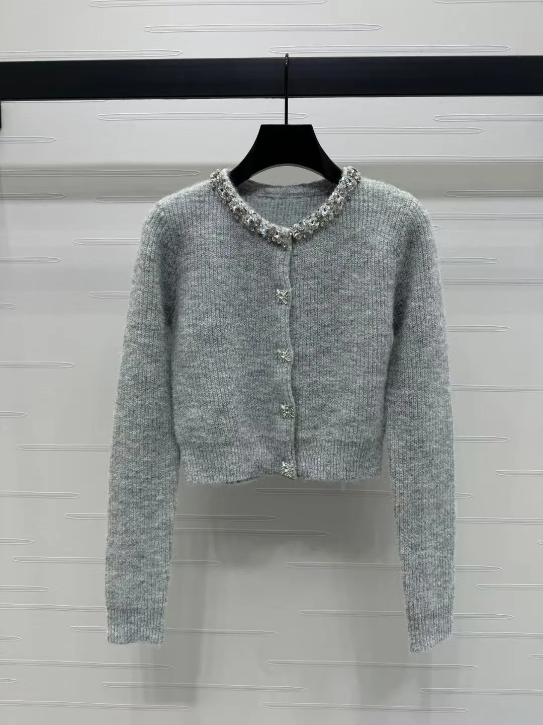 High end customized women's short knitted sweater