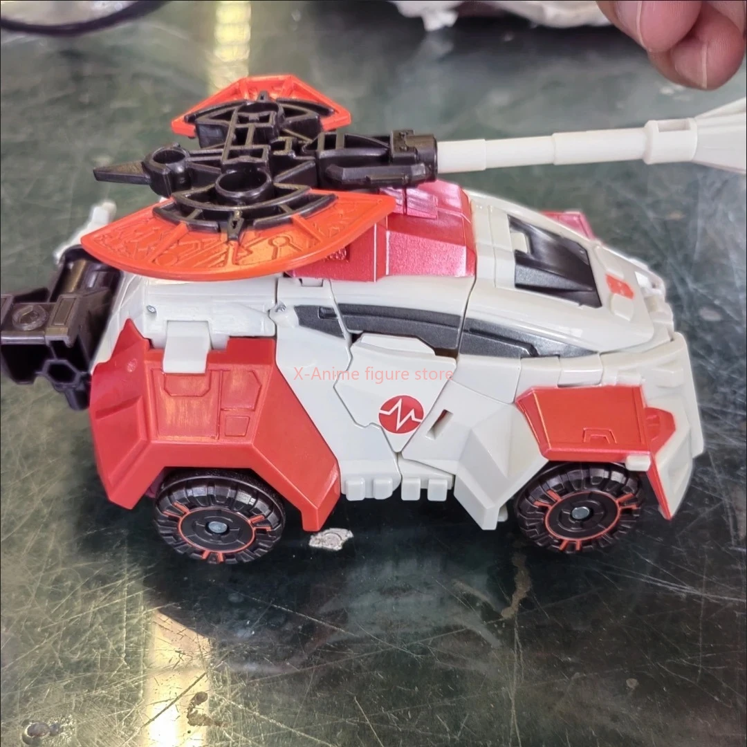 Na stanie Hasbro Transformers Zabawki Seria Studio Voyager War for Cybertron Autobot Ratchet Figurka Akcji Robot Model Kolekcjonerski