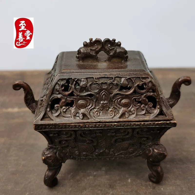 Antique-style copper incense burner with a patina effect, designed for living room decoration, featuring a double-eared Pixiu de