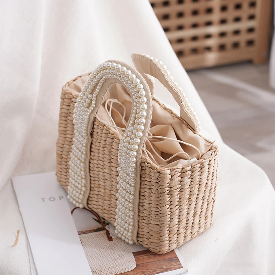 High Quality Handmade Rattan Woven Totes Handbag Pearl Handle Design Women Hollow Out Beach Bag Summer Vacation Female Straw Bag