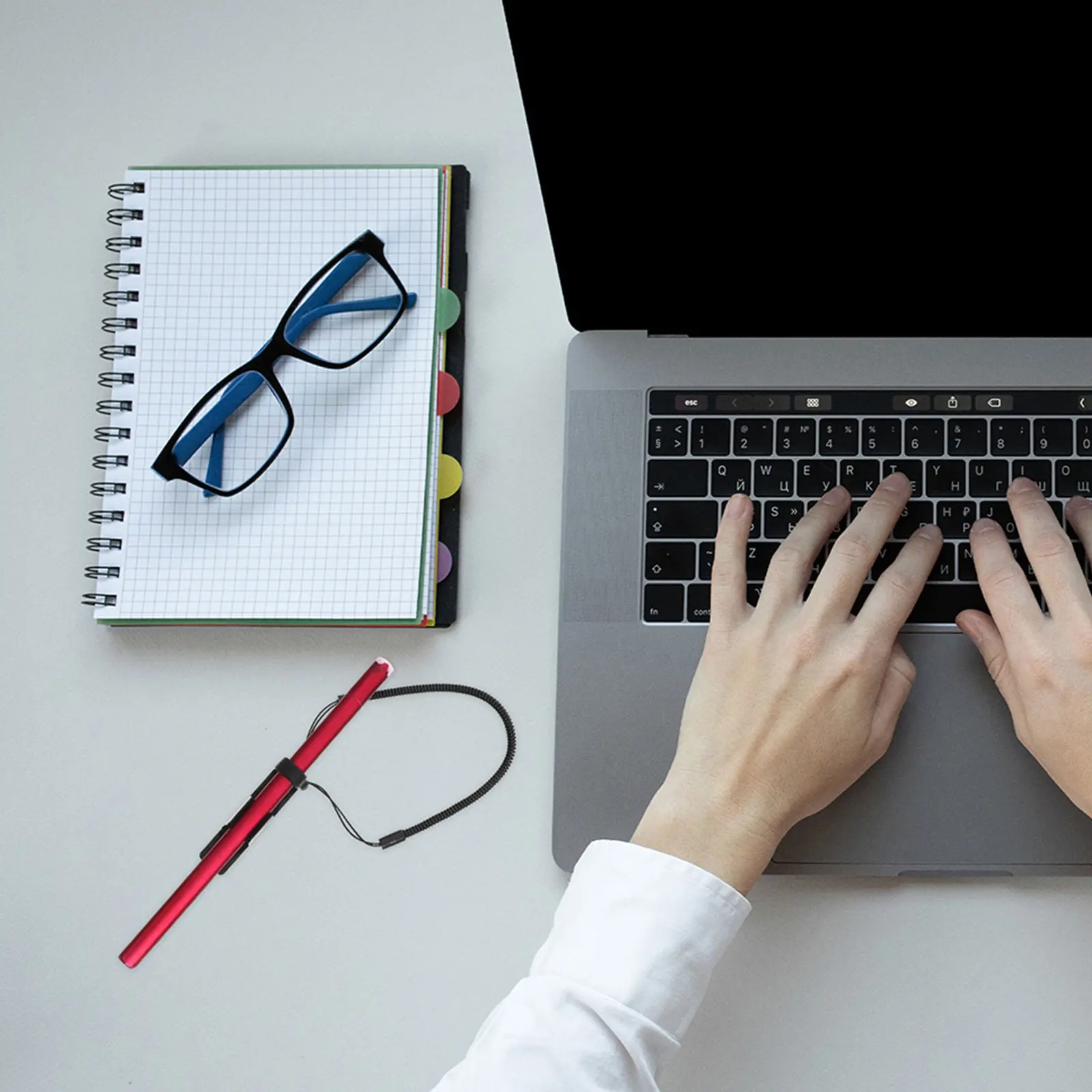 

Набор из 5 шт. держателей-ремешков для стилусов: выдвижные пружинные ремешки-пружинки для планшетов, эластичные шнурки-ремешки для ручек с защитой от потери, ремешки для ручек для рисования, ремешки для сенсорных экранов