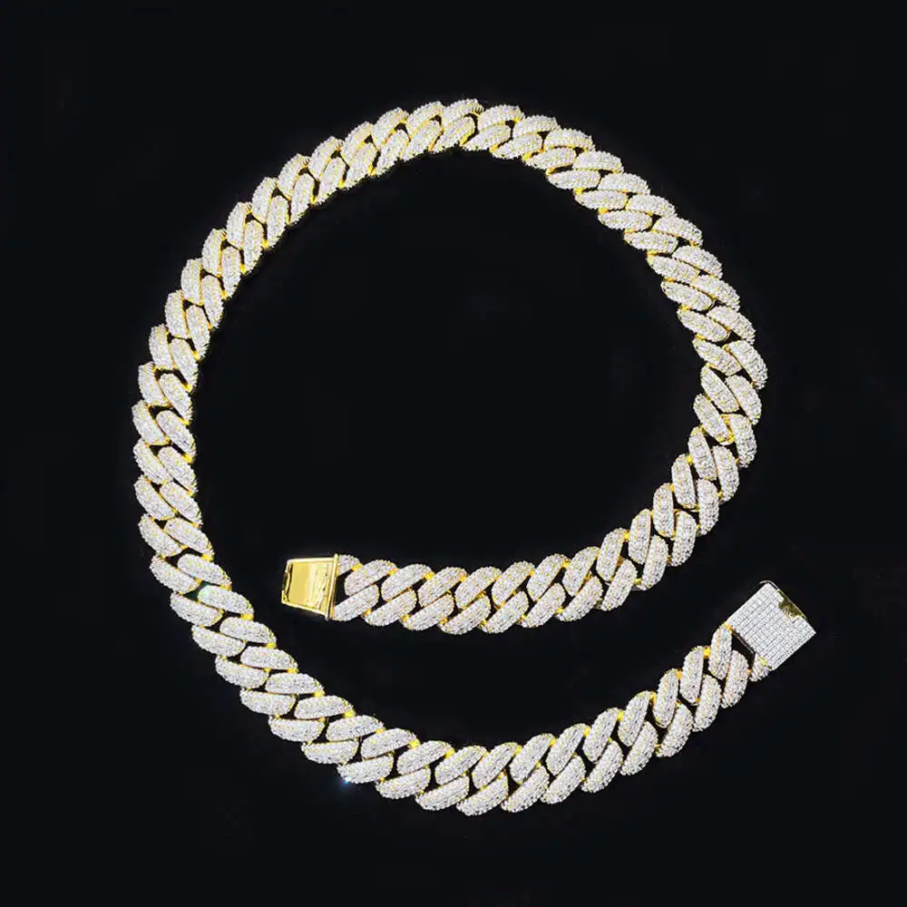 Luxury Hip Hop Jewelry 17mm Width Men Cuban Link Classic Design 925 Sterling Silver Baguette Cut Moissanite Cuban Necklace.