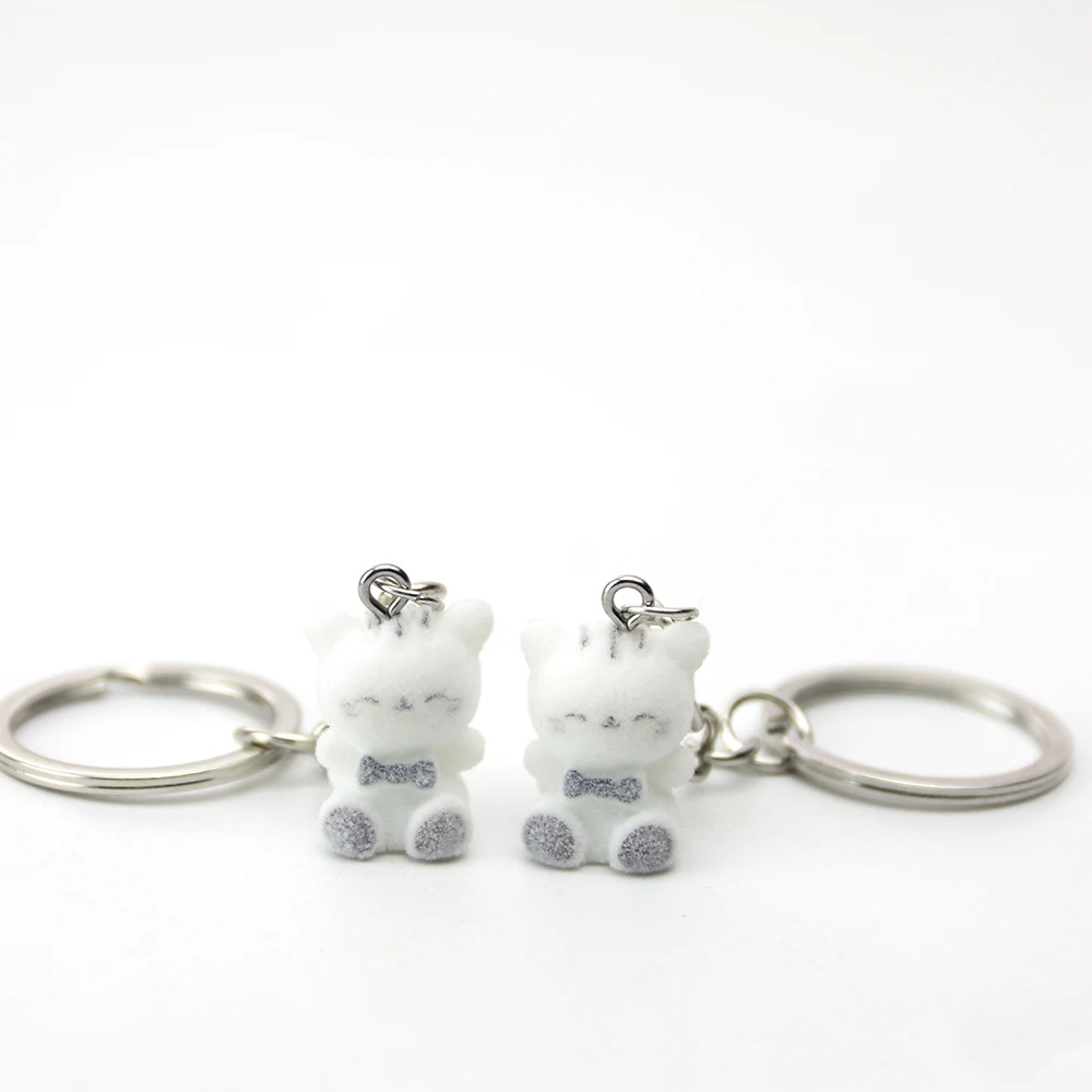 20 PCS 3D Resin Flocking Kitten Keychain Cat Pendants for Bags Charm Necklace Earrings Making DIY Handmade Accessories Wholesale