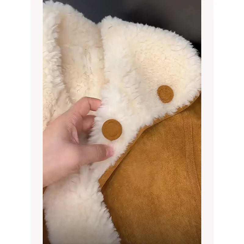 سترات كلاسيكية من صوف الضأن معطف نسائي لخريف وشتاء 2025 جديد بالإضافة إلى سترة باركر سميكة ودافئة مخملية معطف كوري فضفاض