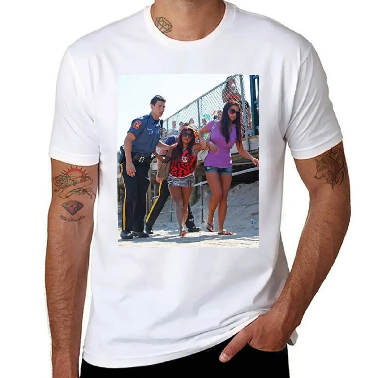 

Snooki getting arrested on the beach T-Shirt anime tshirt g man t shirts for men T-Shirt