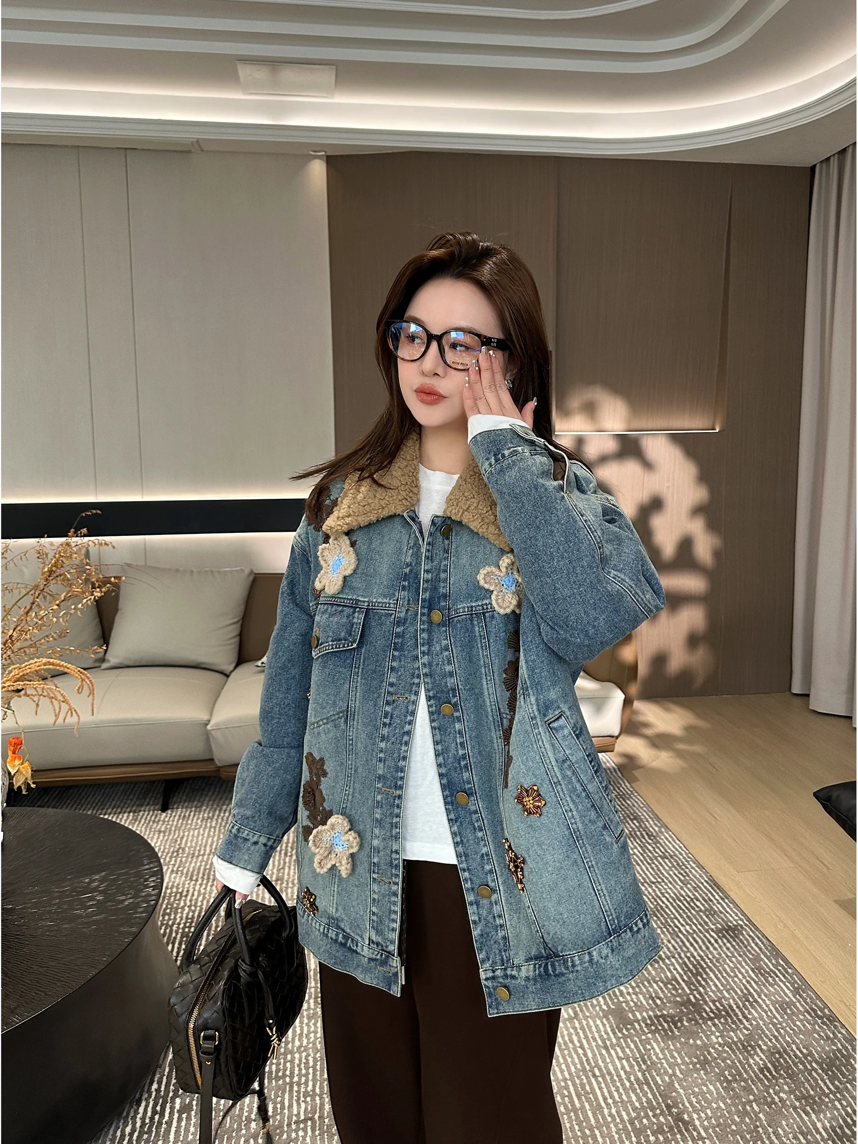 

Heavyweight Waed Denim down Jaet White Goose down Collar 95% White Goose Feather Quilted Long Sve Casual Sle Coat