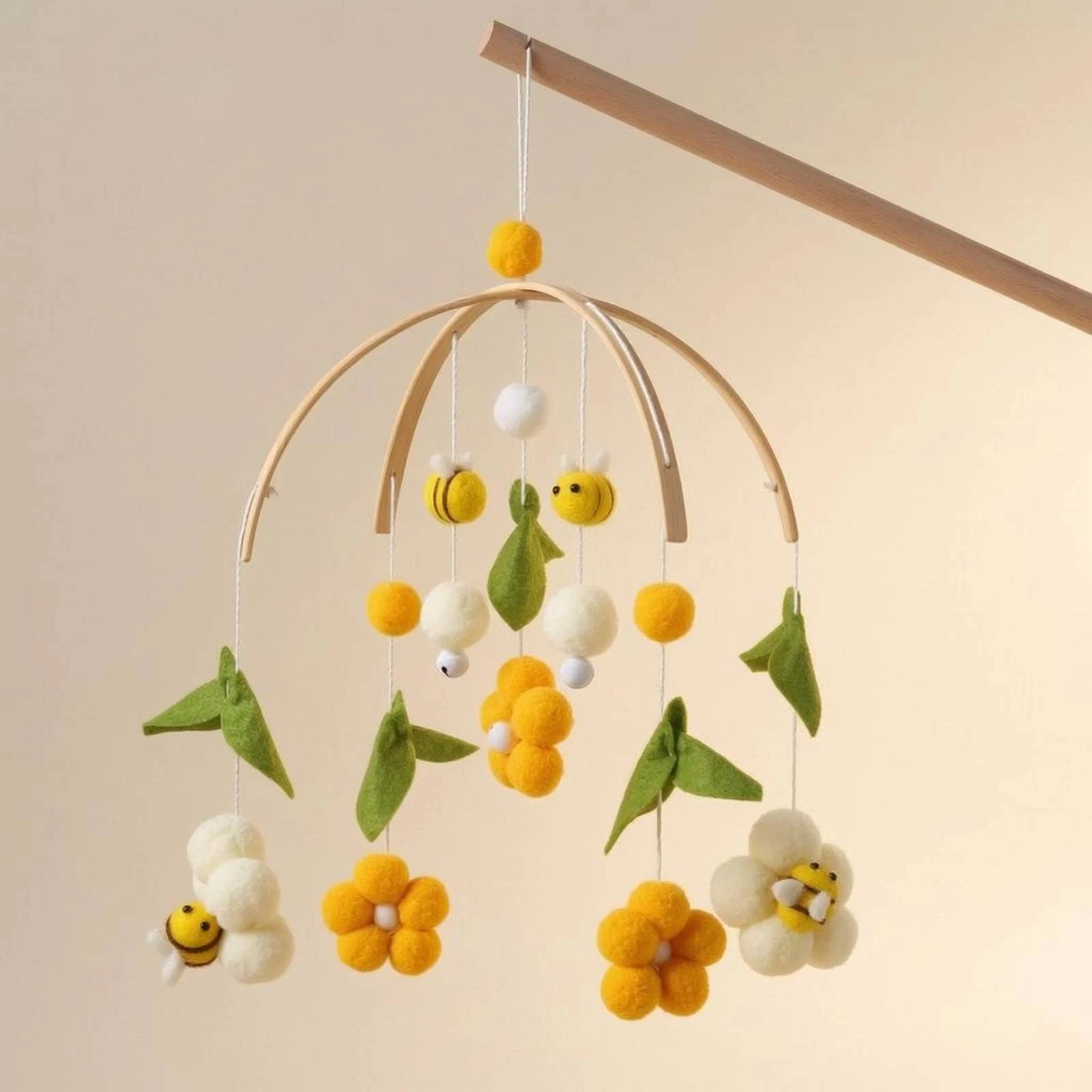 fiore-in-feltro-per-passeggino-decorazione-floreale-per-cameretta-carrozzina