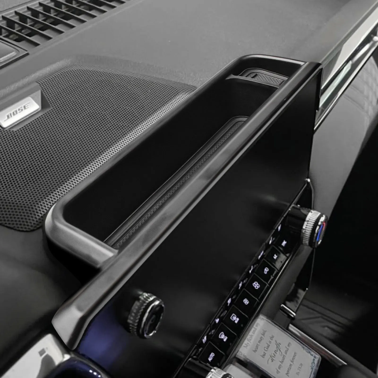 Center Console Dashboard Organizer Tray For Chevy Colorado 2023-2025 Dash Mounted Board Armrest Storage Box Holder Accessories