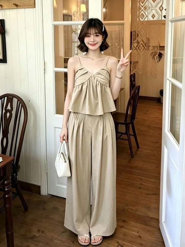

Elegant Gentle Summer New Style Women's Set with Blouse And Wide Leg Pants Casual Two Piece Set High Waist Polyester Fiber