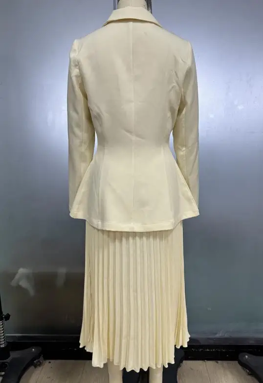 여성 투피스 세트 2025 가을 겨울 패션 기품 있는 재킷 플리츠 스커트 세트 심플 출퇴근 우아한 투피스 세트