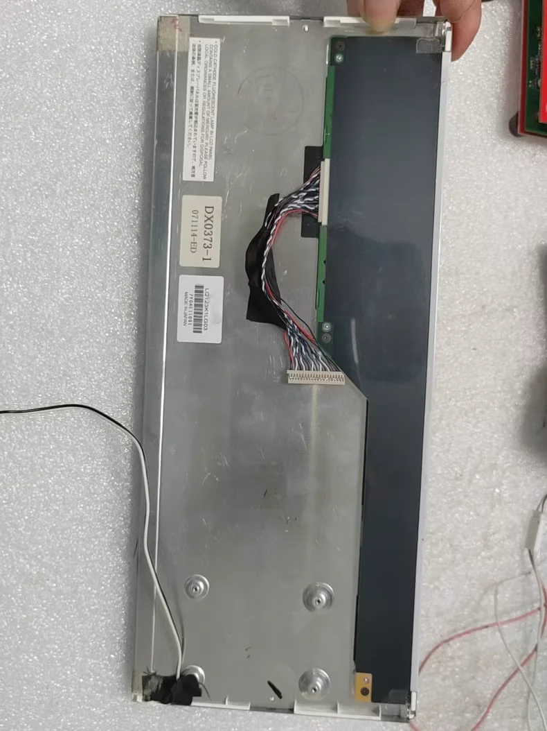

12.3-inch LQ123K1LG03 Lcd Screen Test normal before sending