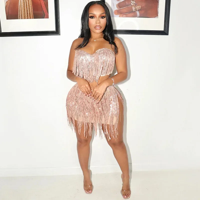 

Doyerl блестящий комплект из двух предметов с кисточками и блестками, женская одежда для дня рождения, клубная одежда, вечерние укороченный топ без бретелек и мини-юбка, одинаковые комплекты