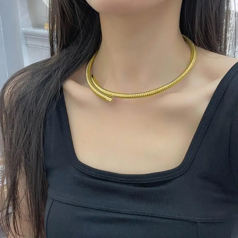2 Pack Stylish Necklace Fashionable Stackable Bracelet Elastic Bangles Wrist Jewelry Spring Bracelet for Daily Wear